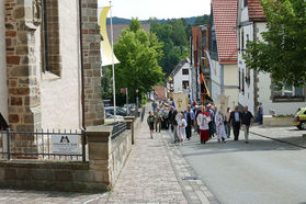 Bittprozession am Pfingstmontag (Foto: Karl-Franz Thiede)